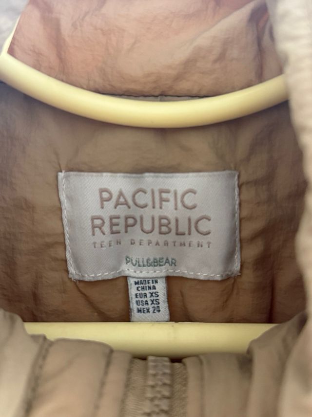 Chaqueta Pull&Bear Beige Talla XS-S