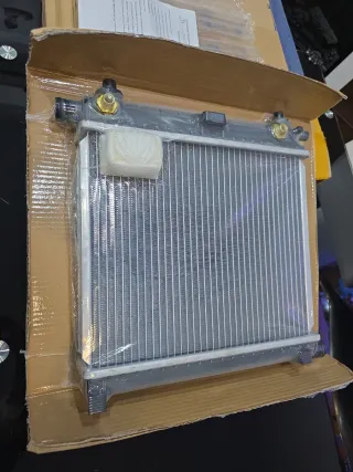Radiador Mercedes 190 Gasolina Automático