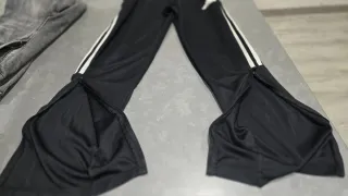 Pantalón deportivo Adidas negro