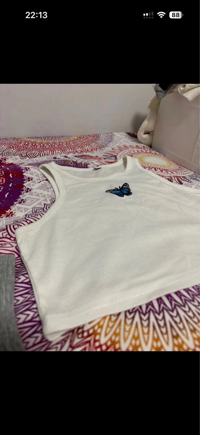 2 Tops Mujer: Los Angeles y Mariposa