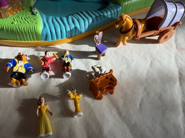 Polly Pocket La Bella y la Bestia Castillo