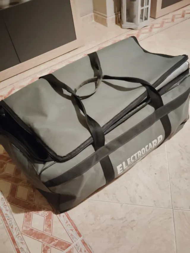 Barco Cebador Carpio C3 Hybrid,sonda y GPS