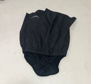Short deportivo Nike negro
