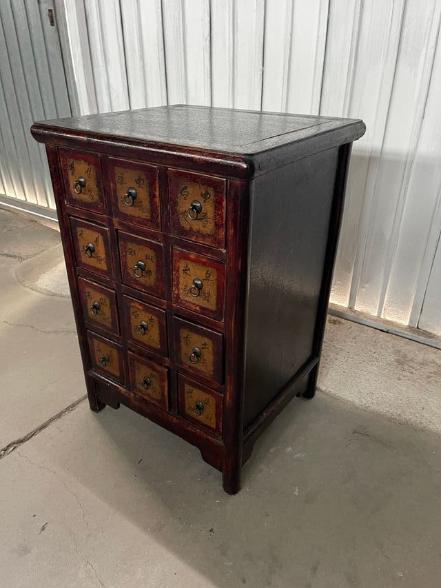 Mesita auxiliar de madera con cajones antigua