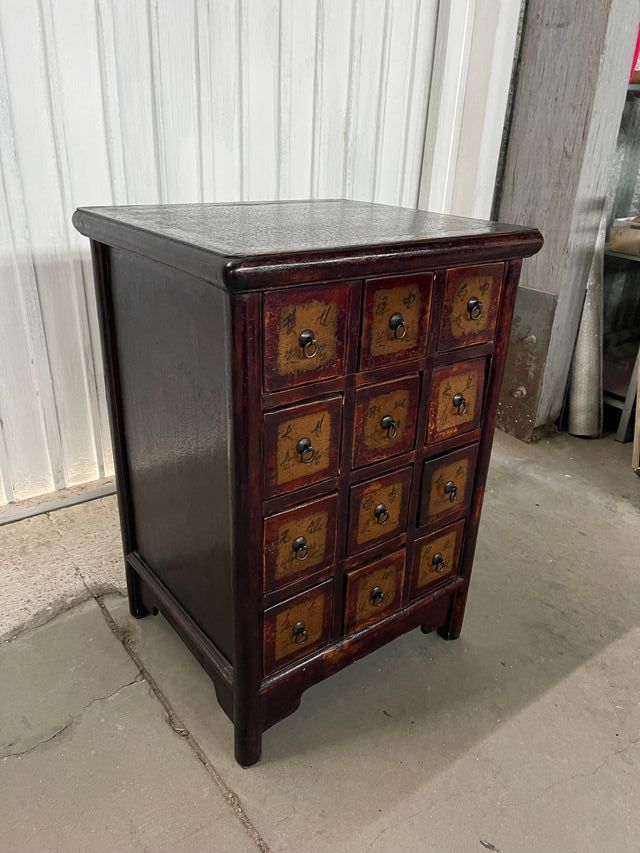 Mesita auxiliar de madera con cajones antigua