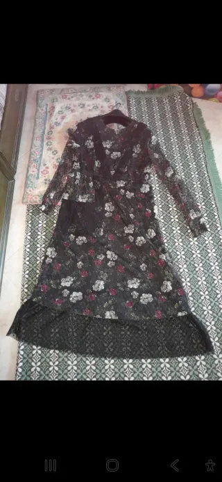 Abito lungo floreale nero