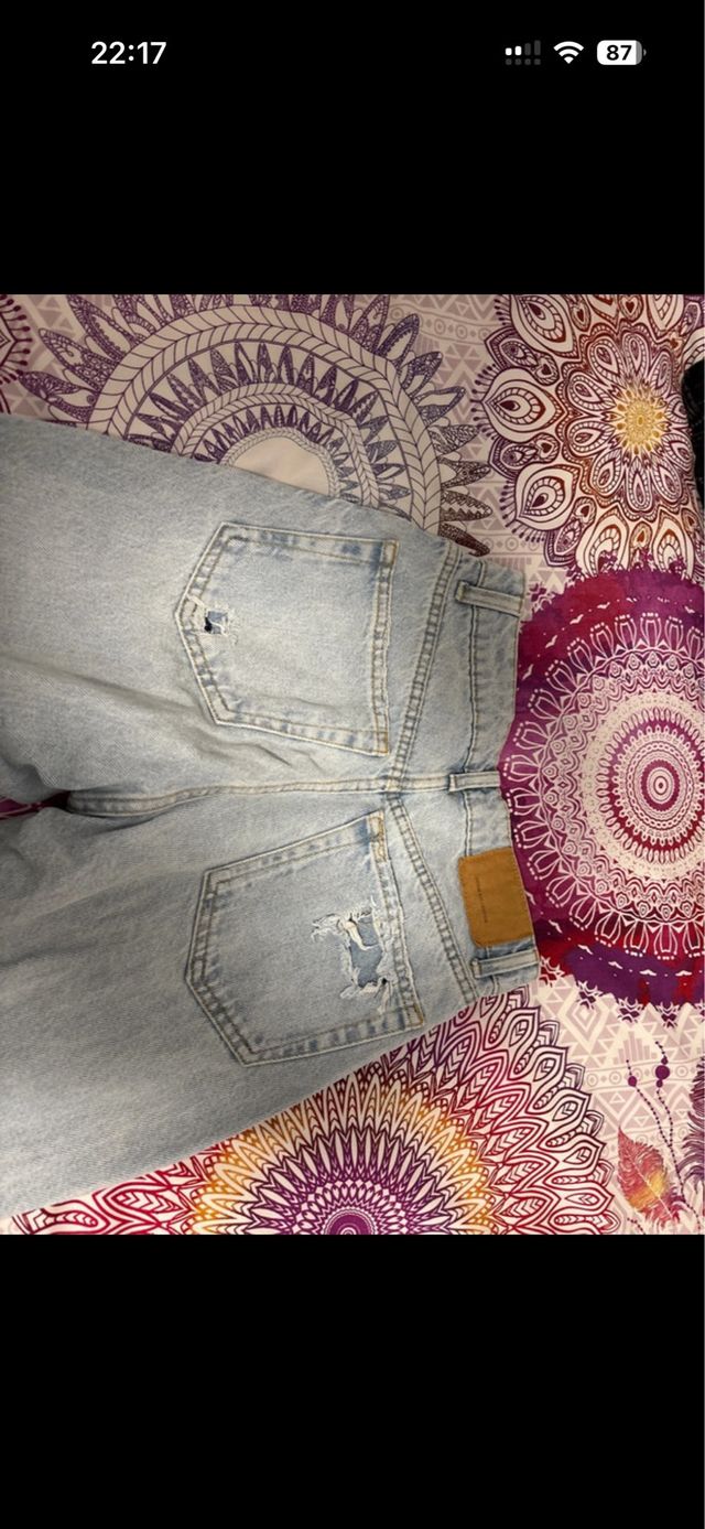 Vaqueros desgastados azules