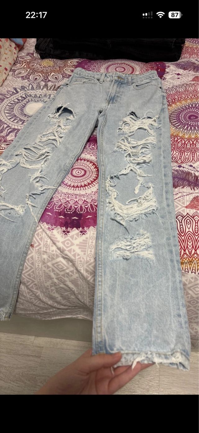 Vaqueros desgastados azules