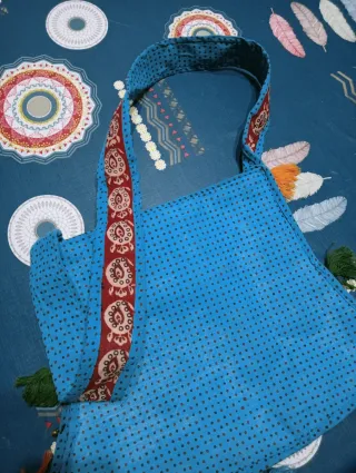 Bolso artesanal bordado elefante