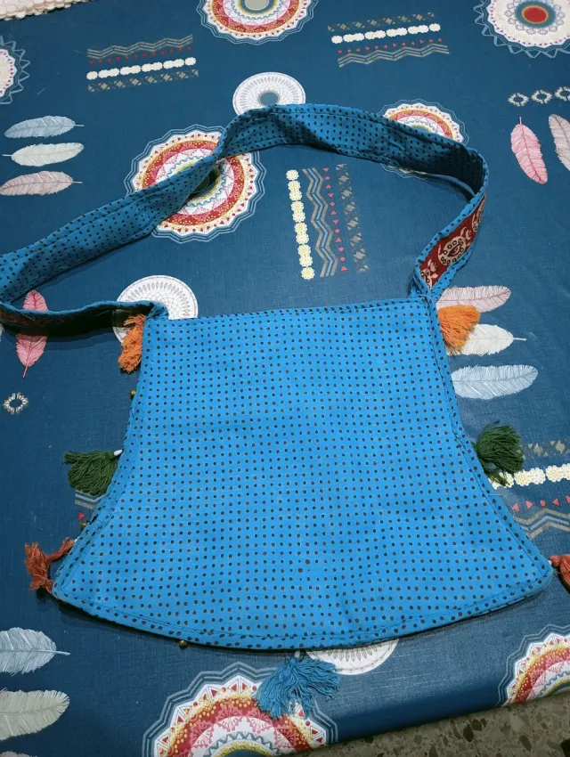 Bolso artesanal bordado elefante