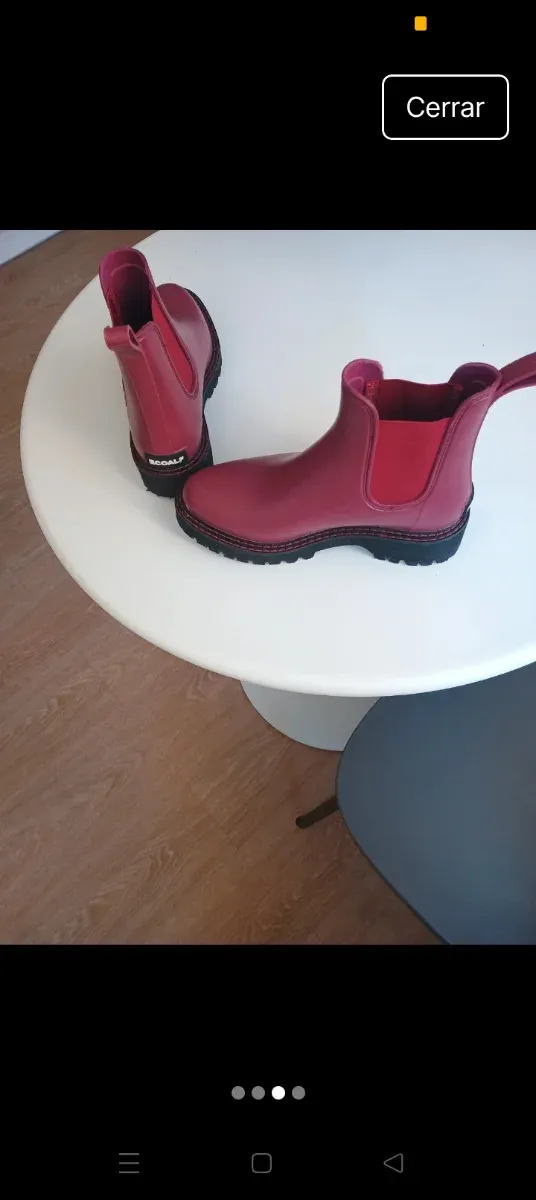 Botas chelsea burdeos