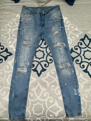 Pantalón skinny T38 azul con rotos