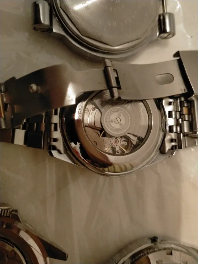 Lotto 3 Orologi Automatici da Uomo Senza Marca