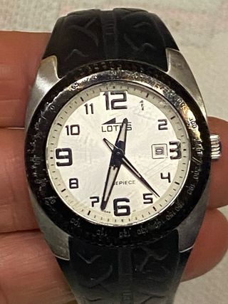 Reloj Lotus Mujer Negro y Plateado