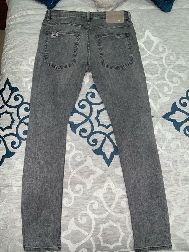 Pantalones skinny Bershka grises T38