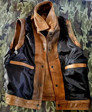 Chaleco de cuero marrón talla M