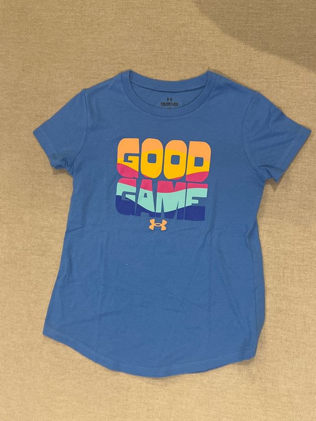 T-shirt Under Armour Criança YXS Azul