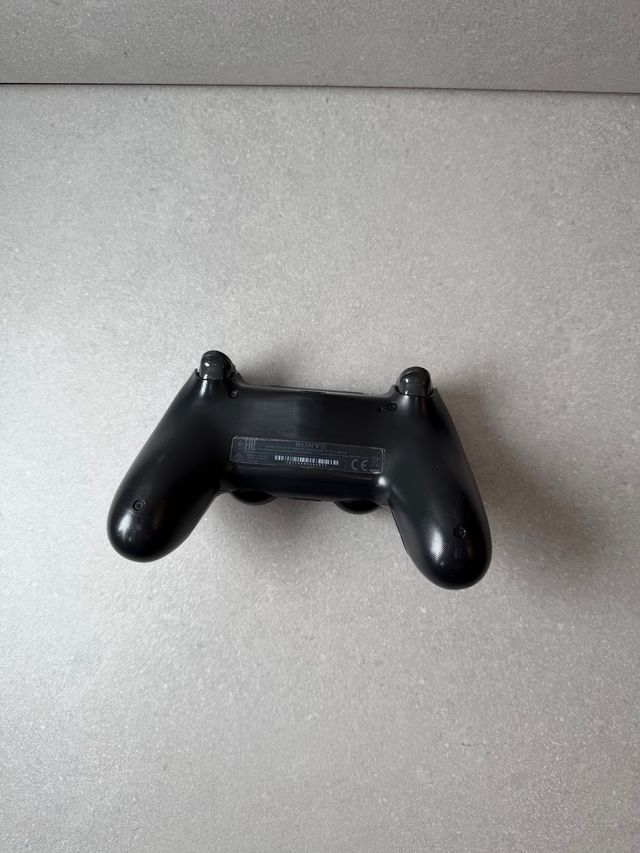 Mando PS4 DualShock 4 Negro Original
