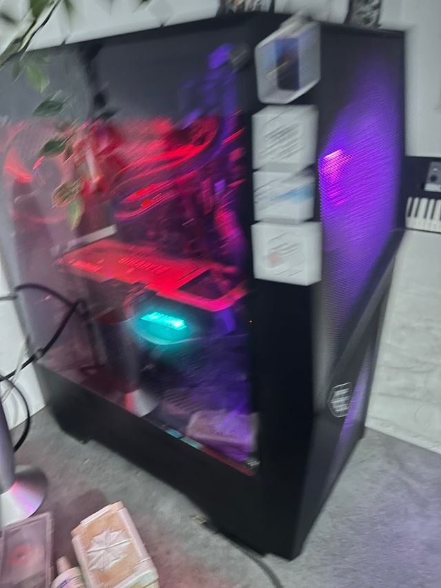 Ordenador Gaming Híbrido - Venta por Piezas