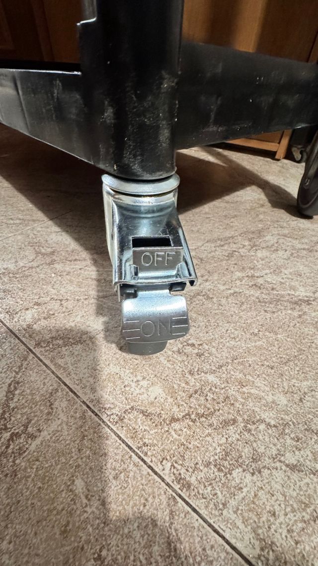 Carrito Auxiliar VEVOR de 3 Niveles Negro