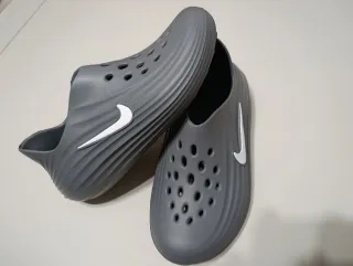 zuecos Nike Grises reactx Rejuven8 smoke grey