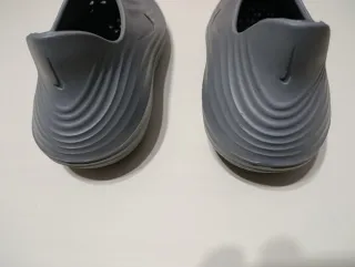 zuecos Nike Grises reactx Rejuven8 smoke grey