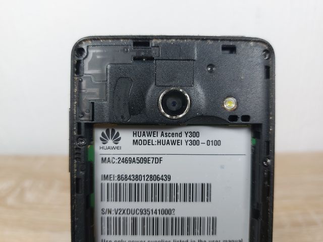 Huawei Ascend Y300 Preto