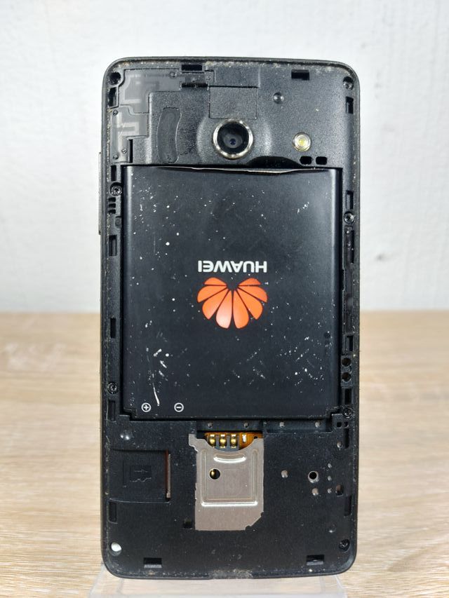 Huawei Ascend Y300 Preto