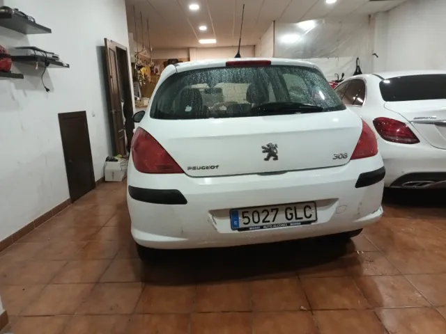 Peugeot 308 2009
