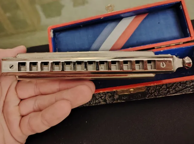 Lote Armónica Hohner model 270 y fado portugues