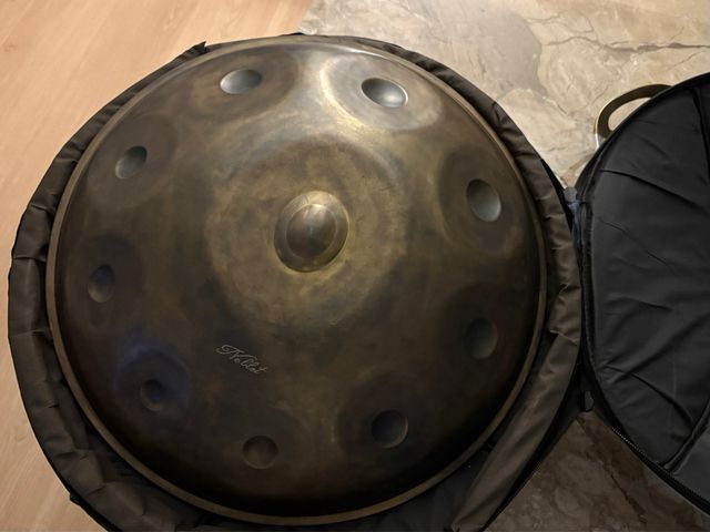 Handpan Noblet Re Menor 10 notas con mochila