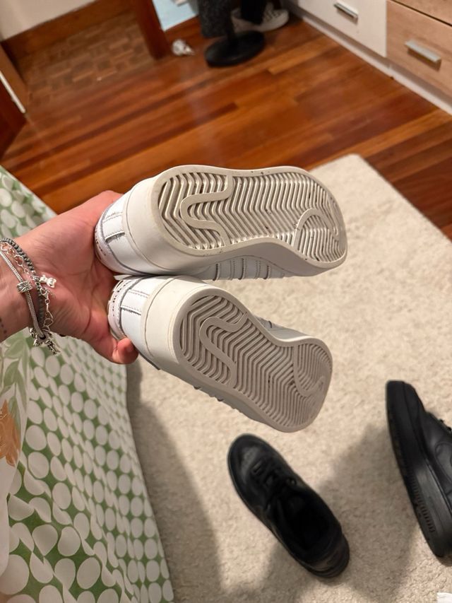 Zapatillas Adidas Superstar Doradas Blancas