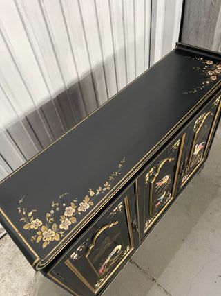 Cómoda antigua restaurada