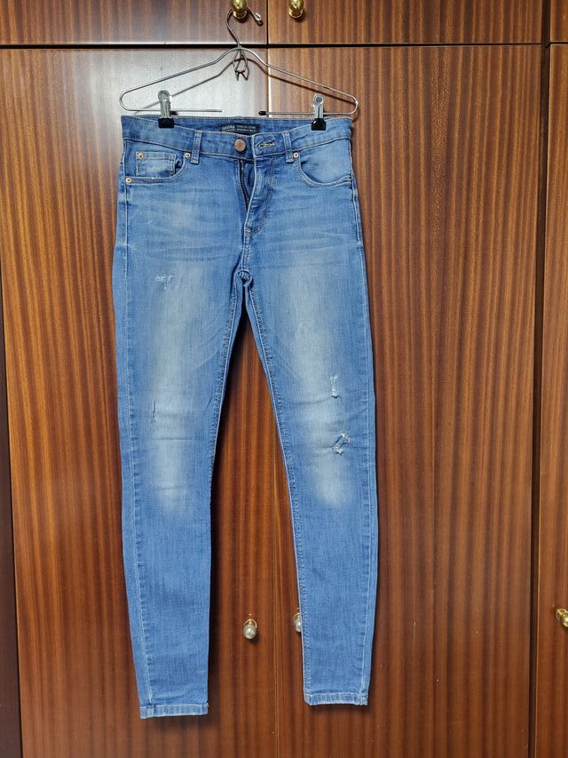 Pantalón tejano Bershka azul T-38