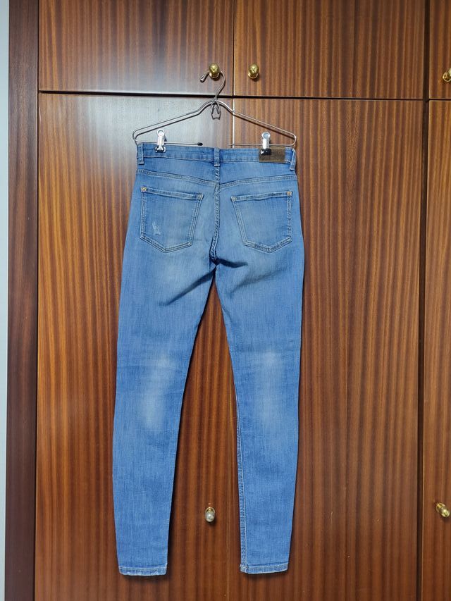 Pantalón tejano Bershka azul T-38