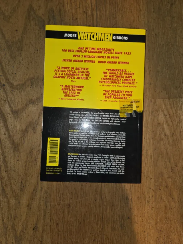 Penguin Random House Watchmen: International Ed...