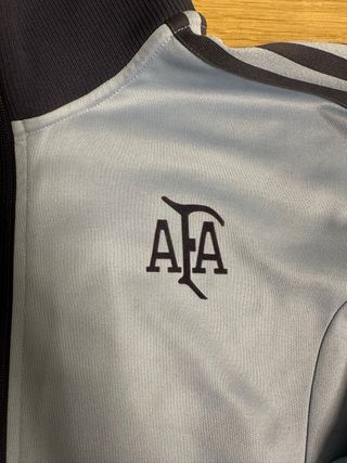 Chaqueta Adidas Originals x AFA 50 Años Talla L