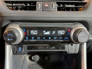 Toyota Rav4 2.5l 220H Business