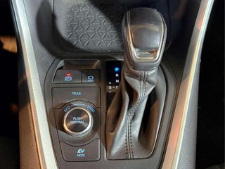 Toyota Rav4 2.5l 220H Business