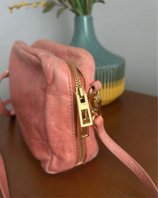 Bandolera Bimba y Lola coral y dorado