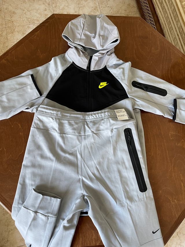 Conjunto Nike Tech Mix Full Zip