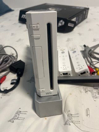 Consola Nintendo Wii Blanca + Accesorios