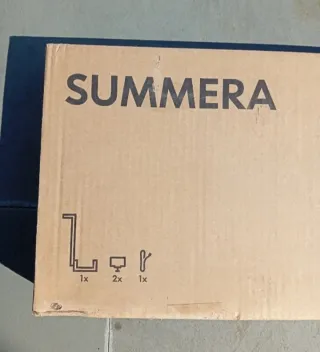 Soporte metálico para ordenador de sobremesa