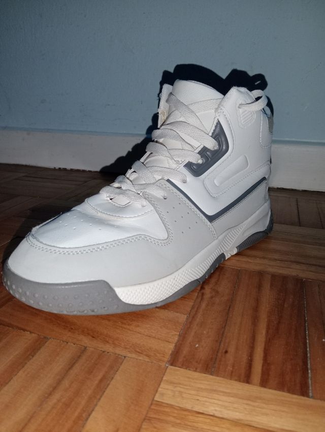 Zapatillas para niño ¡TALLA 40!