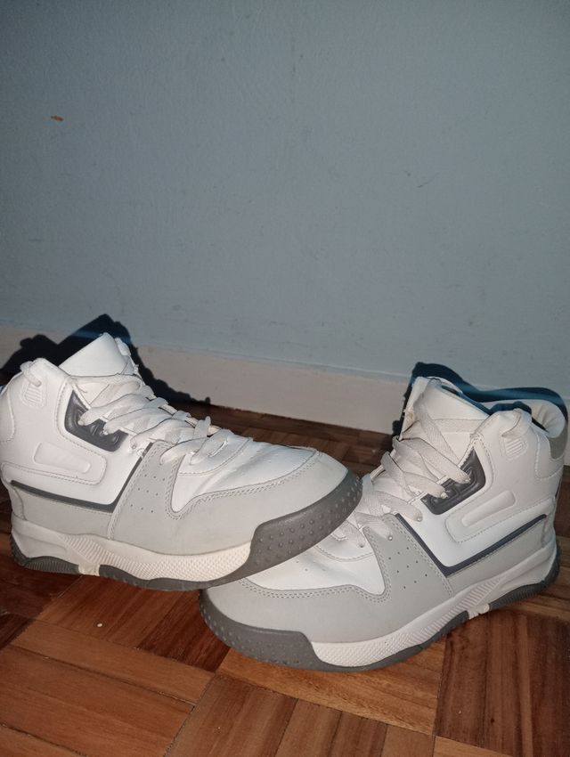 Zapatillas para niño ¡TALLA 40!