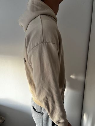 HOODIE NUDE PROJECT - BY ARTIST FOR ARTIST