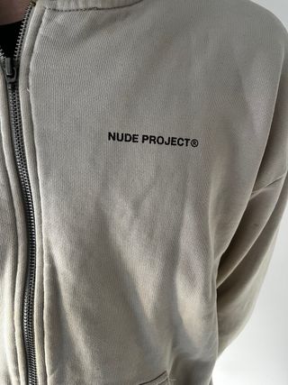 HOODIE NUDE PROJECT - BY ARTIST FOR ARTIST
