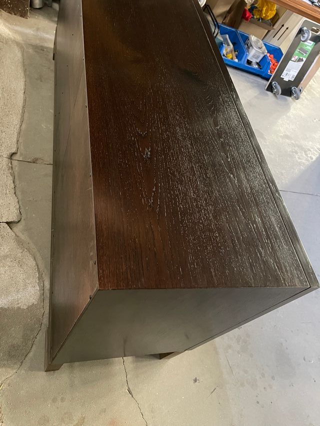 Aparador madera maciza nueva