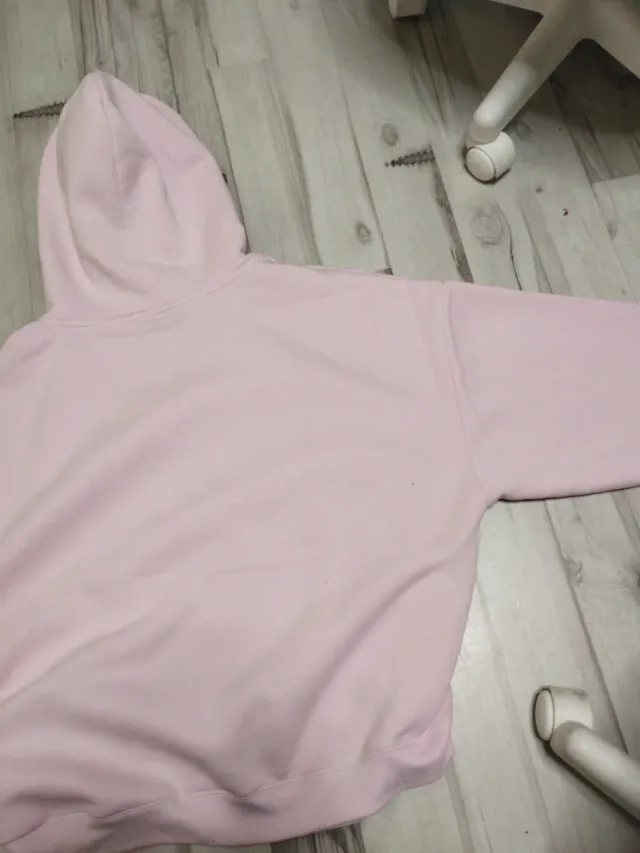 Sudadera rosa con capucha