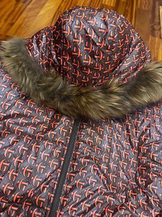 Plumífero Guts & Love reversible naranja